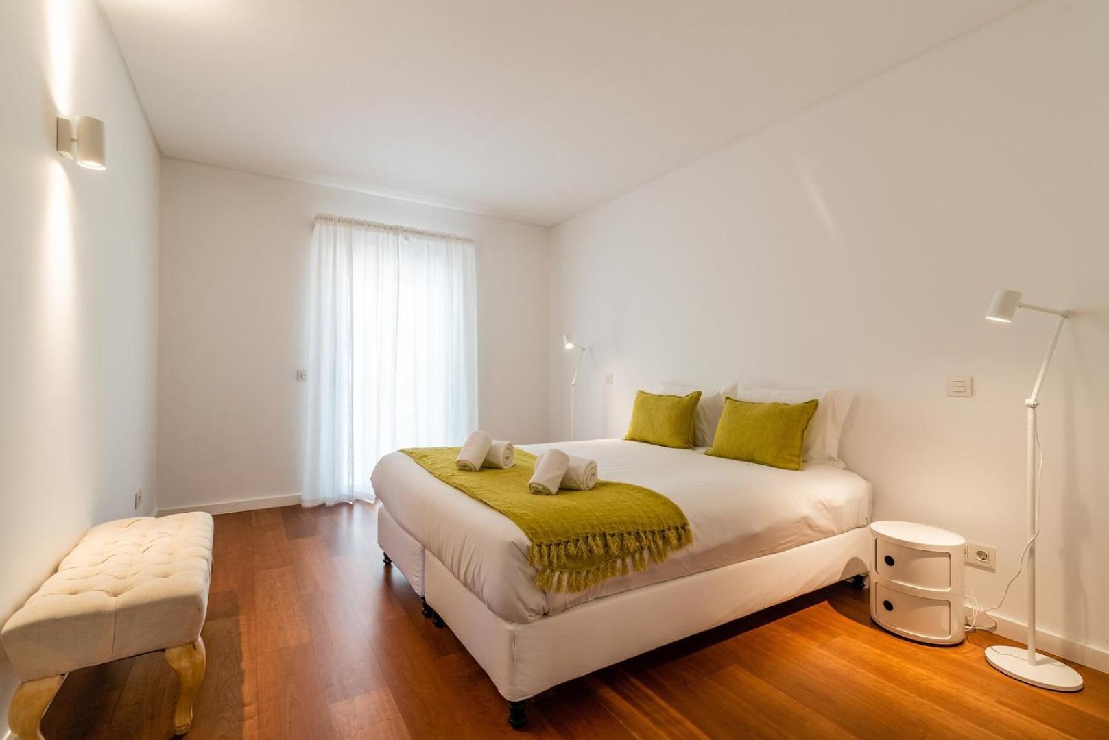 Guestready - Alges Apt With Stunning Rooftop Pool Apartment Bagian luar foto